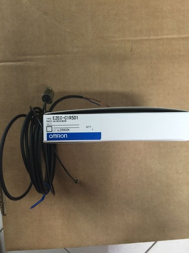 1PCS E2EC-C1R5D1 E2ECC1R5D1 Proximity Sensor -OMRON  ,FAST SHIP