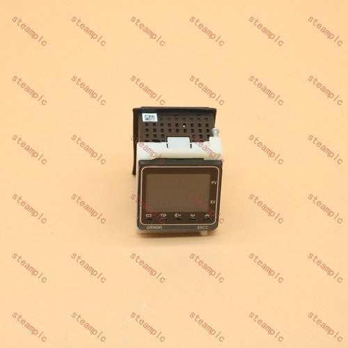 OMRON  Temperature Controller E5CC-RX2DSM-800 spot stock