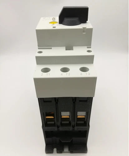 1PC     PKZM4-32 24-32A XTPR032DC1NL  Circuit breaker
