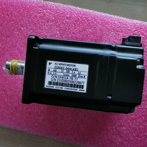 1ps  yaskawa Servo Motor SGMAS-04ACAB1 Fast Delivery