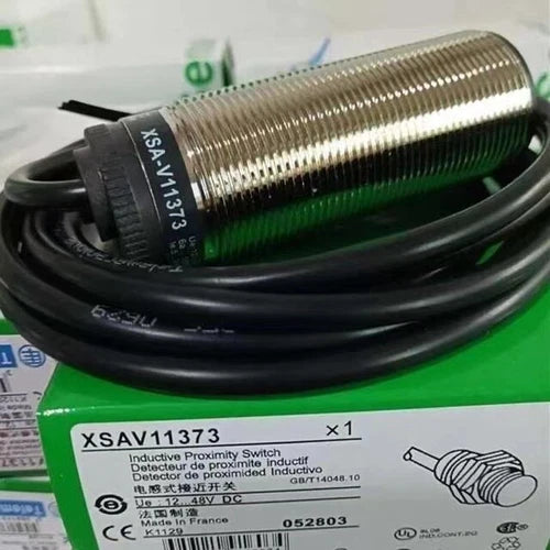 XSA-V11373 1PCS   XSAV11373 Proximity Switch Speed Sensor #P