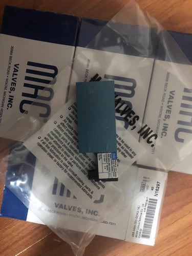 1PC  FIT FOR MAC Solenoid Valve 48B-AMA-000-GDK0-1KJ 0389