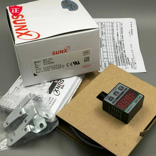 DP2-20Z  For Panasonic SUNX Pressure Sensors DP220Z In Box #P