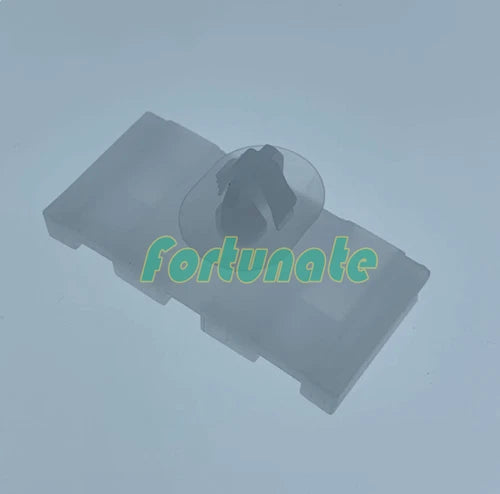 100PCS  Securing snap wire harness clip 7154-6234