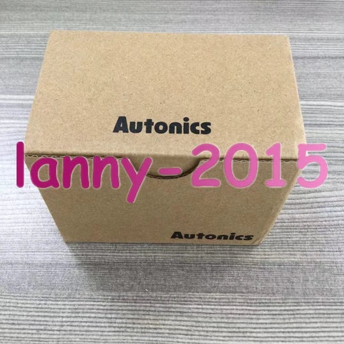 1PC CR30-15DP   sensor