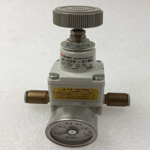 one  SMC IR1020-01BG Regulating valve in box Free shipping