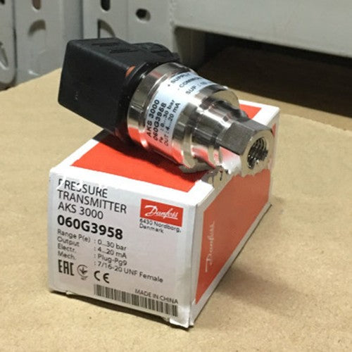 One  Pressure Switch For Danfoss AKS3000 060G3958 Free Shipping