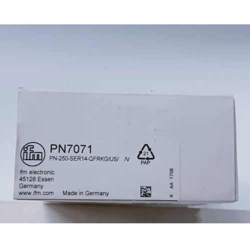 For IFM PN7071  pressure switch Free Shipping
