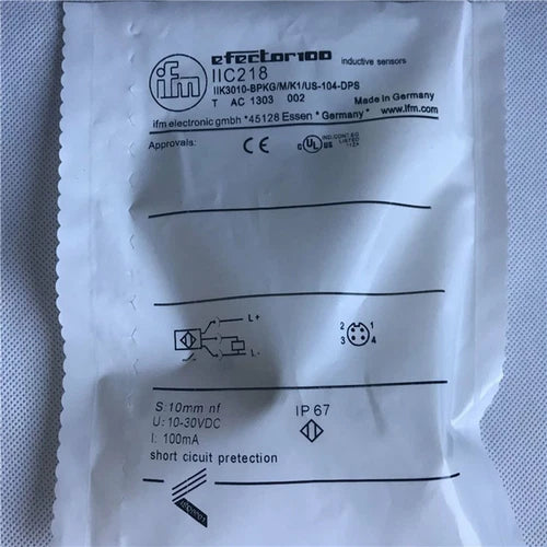1PC  IFM IIC218 Proximity Switch IIC218 Free Shipping