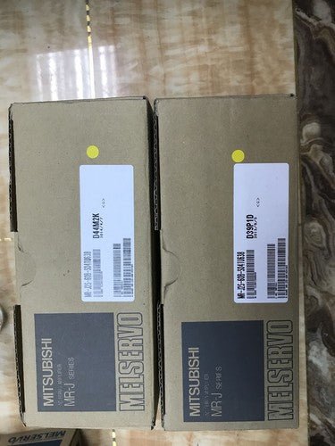 ONE  Mitsubishi server Driver MR-J2S-60B-S041U638 1 year warranty