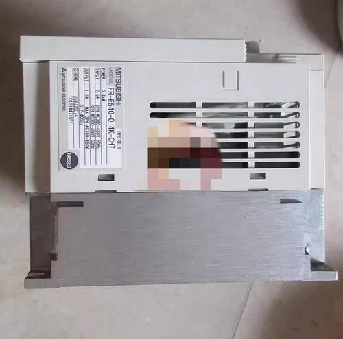 FR-E540-0.4K-CHT 1PCS  MITSUBISHI FR-E540-0.4K-CHT INVERTER