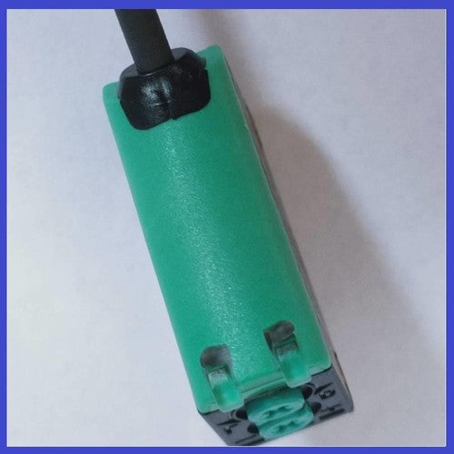 1pc P+F Photoelectric Switch Sensor ML100-8-1000-RT/102/115 210542