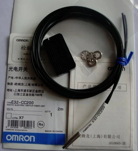 1PC OMRON E32-CC200 PhotoElectric Switch Fiber Unit E32CC200 Cable