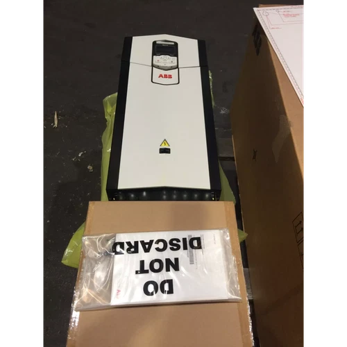 ABB ACS880-01-156A-5 INVERTER ACS88001156A5 Fast delivery  or UPS