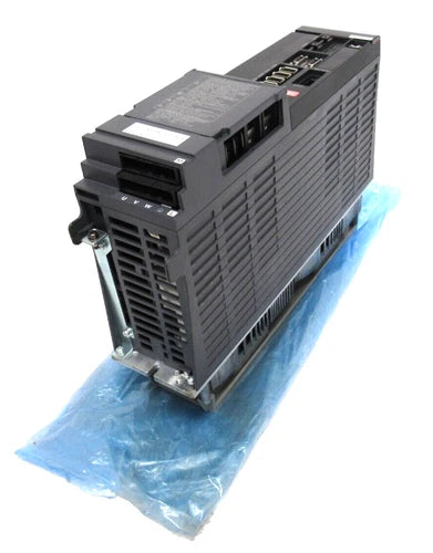 One  Mitsubishi MDS-DH-V2-8040 Servo Driver MDSDHV28040 Sealed