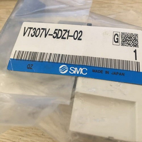 one  SMC VT307V-5DZ1-02 VT307V-5DZ1-02 Solenoid Valve Free shipping