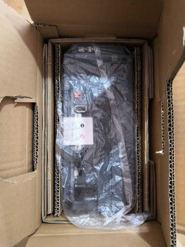 ONE  Mitsubishi servo driver MR-J2S-700B-RC304U135 IN BOX free shipping