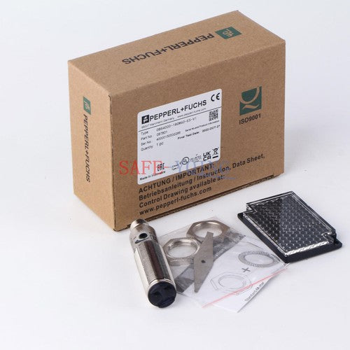 One Pepperl + Fuchs OBS4000-18GM60-E5-V1 Proximity Sensors