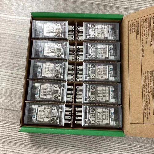 10PCS/box   RXM4LB2BD 24VDC 3A / 250 VAC  Relay