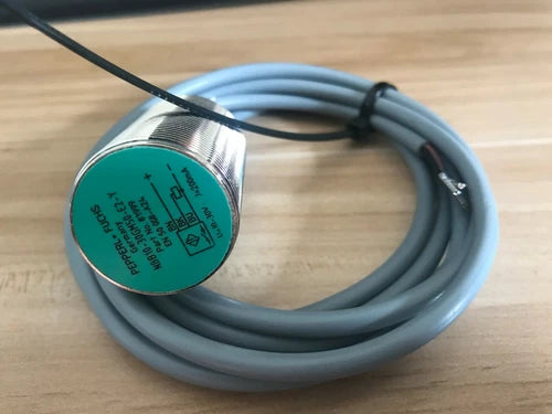 PEPPERL+FUCHS NBB10-30GM50-E2-Y sensor free shipping #AT #P
