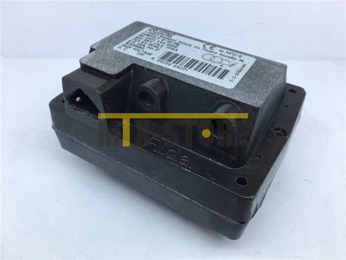 1pcs COMPACT 8/30 PM For burner Ignition transformer