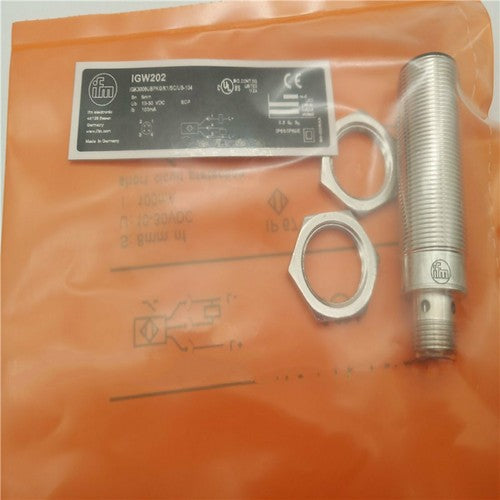 For IFM IGW202  proximity switch sensor Free Shipping
