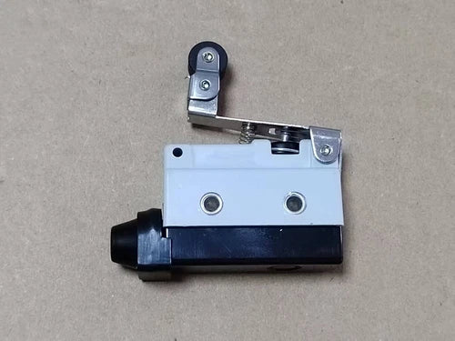 1PCS   LIMIT SWITCH - TZ-7144 TZ7144