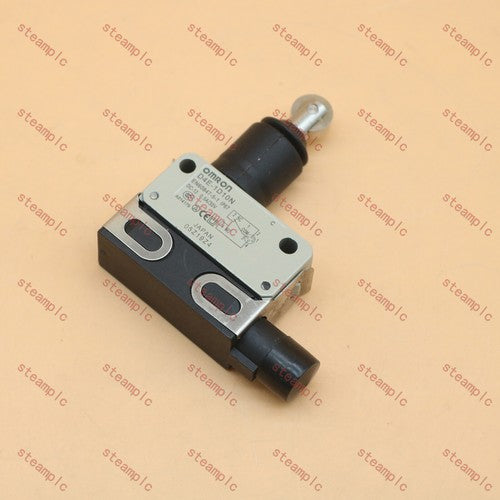 1PCS D4E-1D10N D4E1D10N Limit Switch -OMRON  FAST SHIP