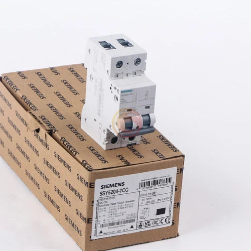 1PC  Circuit Breaker   5SY5204-7CC 2P 4A