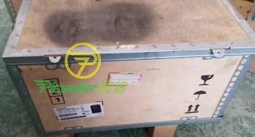 1PC  Toshiba Inverter VFAS1-4450PL-WN1 ping