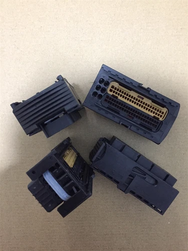 5PC Rectangular Connector Plastic Shell Terminal Splice 1-1355125-1