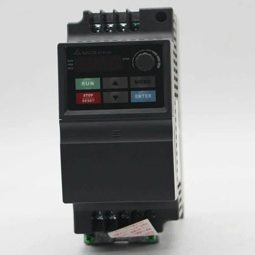 1pcs   Delta Inverter VFD007EL43A Free delivery