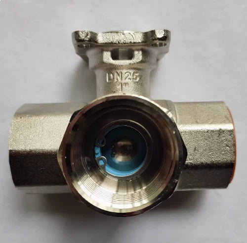 1pcs    three-way electric ball valve R3025-6P3-S2 DN25