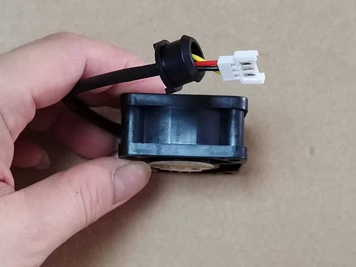 1PC For 40*20mm DC24V 0.11A Cooling Fan 3pin For Equipment 9WF0424H6D05