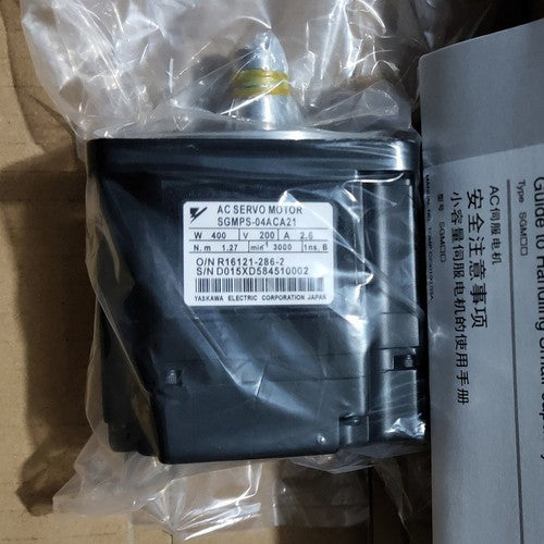 1ps  yaskawa SGMPS-04ACA21 servo motor in box Fast Delivery