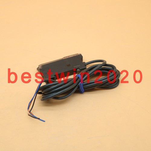 1PC  Omron E3X-DA11-N E3XDA11N 12-24VDC Photoelectric Sensor fast shipping