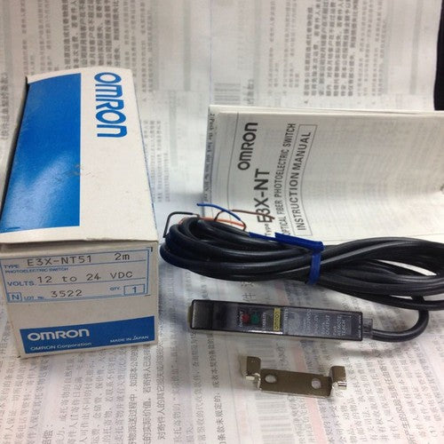 1PC  OMRON E3X-NT51 E3XNT51 PHOTOELECTRIC SENSOR FREE SHIP