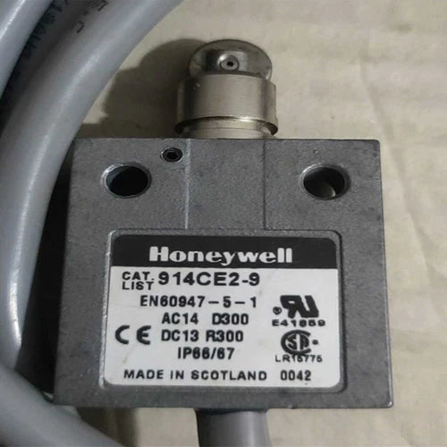 1PCS for  Limit Switch   914CE2-9