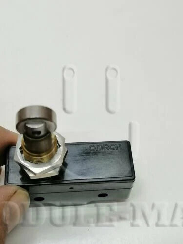 Omron Z-15GQ22-B Z15GQ22B Limit Switch  1PCS #P