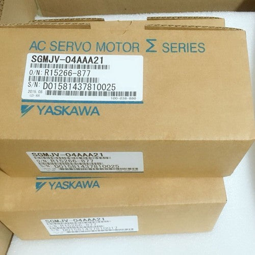 1ps  yaskawa SGMJV-04AAA21 servo motor in box Fast Delivery