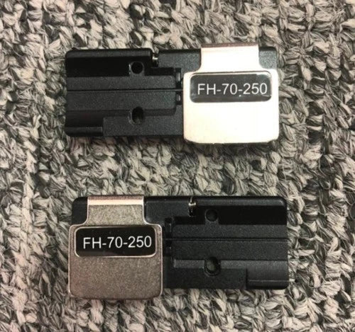1pair  Fiber Holder for  FSM-50R 60R 70R+88R FSM-70S 62S+ 22s splicer FH-70-250