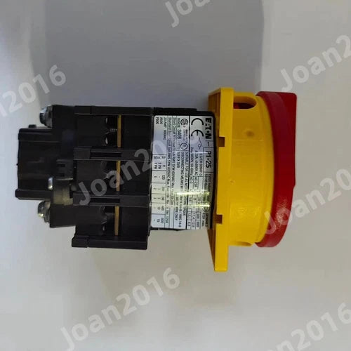 1pcs  Load isolation switch   P1-25/EA/SVB 25A