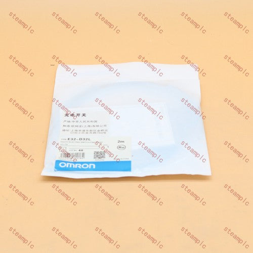 1pc OMRON  Photoelectric Switch Fiber Unit E32-D32L 2M Free SHIP