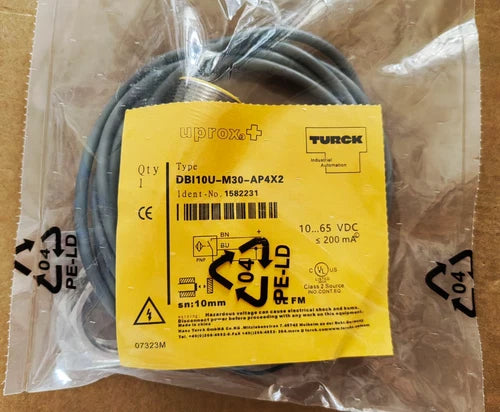 1PC  For  Inductive sensor PNP   DBI10U-M30-AP4X2 1582231