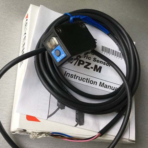 keyence PZ-V71P PZ-V71P Photoelectric Switch one Year Warranty