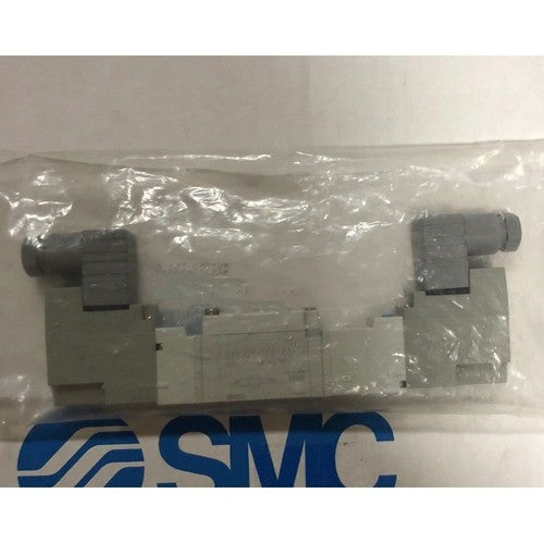one   SMC SY5320-5DD-01 Solenoid Valves Free shipping