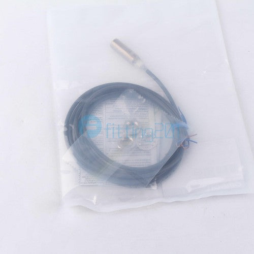 ONE Omron E2EM-X4X1 2M Proximity Switch Sensor E2EMX4X1