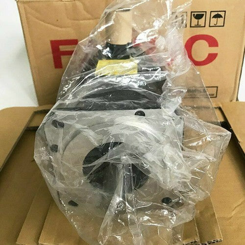 For FANUC A06B-2239-B100  servo motor Free Shipping