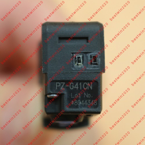 one  keyence PZ-G41CN Photoelectric Sensors ONE Year Warranty