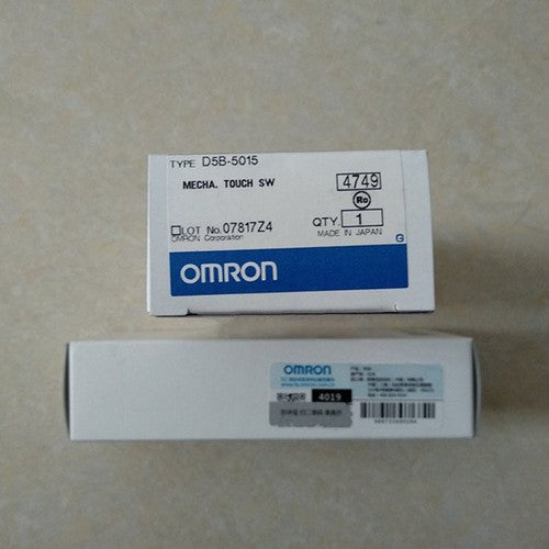1PC OMRON  D5B-5015 D5B-5015 Mecha Limit Switch FAST SHIP